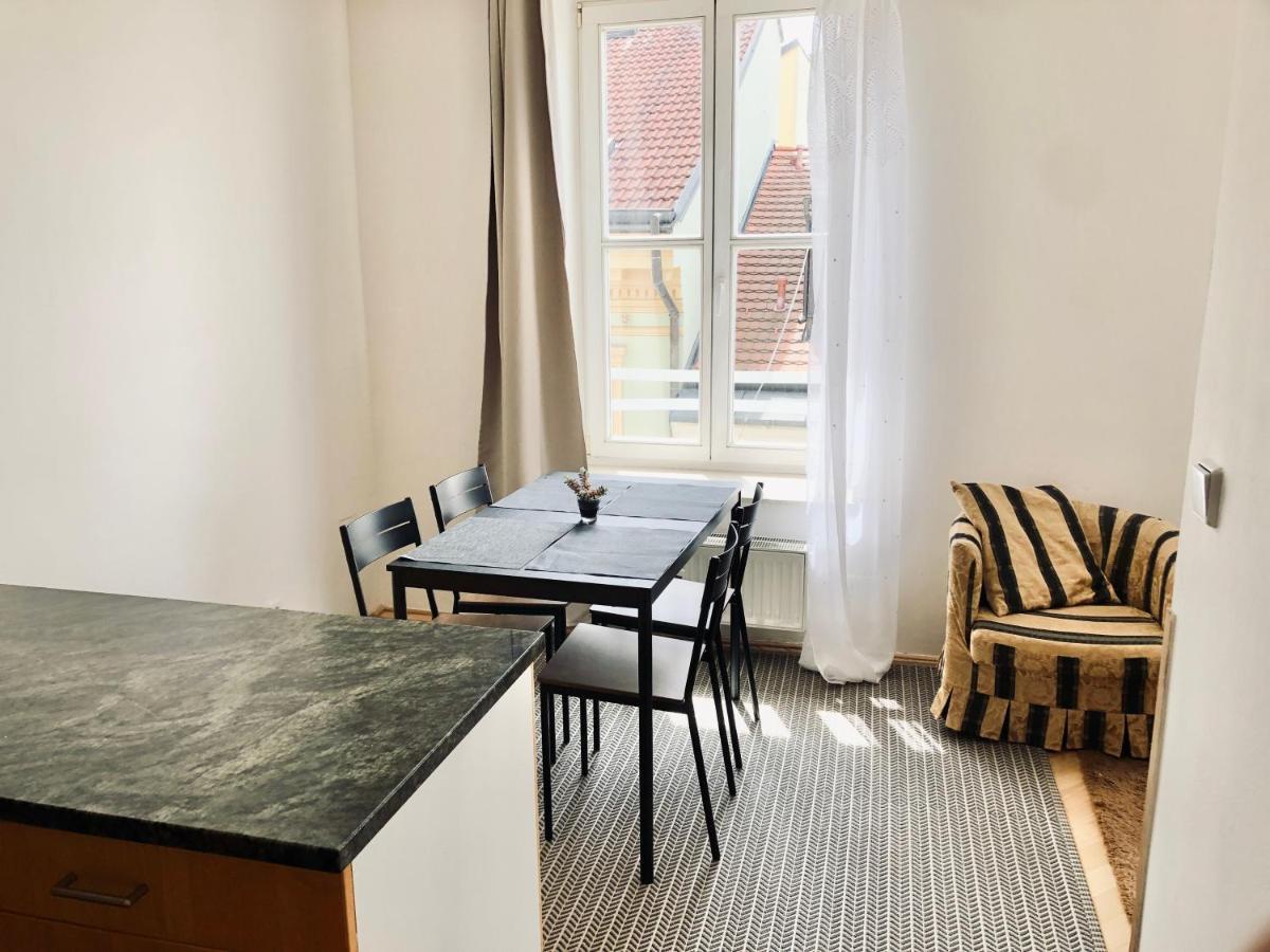 Old Town City Apartment Прага Екстериор снимка